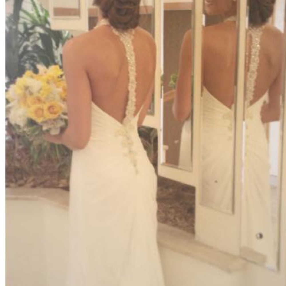 Maggie Sottero Discontinued Reese Wedding Dress - Picture 5 of 14